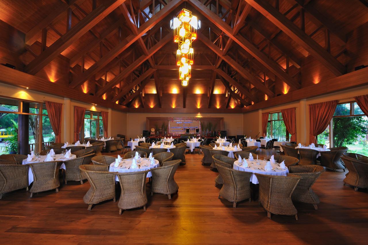 Aureum Palace Hotel&Resort Inle Nyaung Shwe Exterior foto