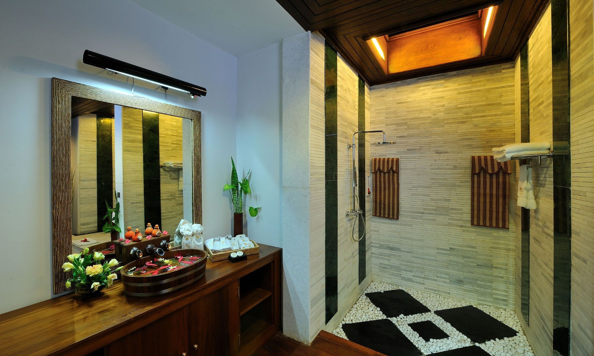 Aureum Palace Hotel&Resort Inle Nyaung Shwe Exterior foto